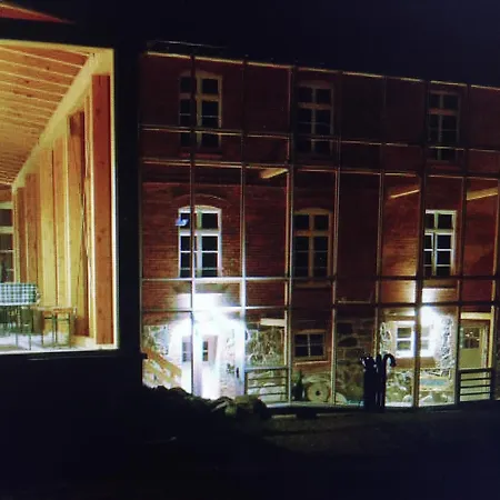 Gutshaus mit Seeblick - ökologisch&nachhaltig Lubow Exterior foto