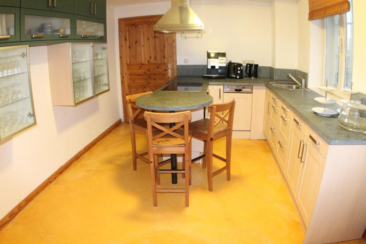 Gutshaus Mit Seeblick - ökologisch&nachhaltig Apartment *