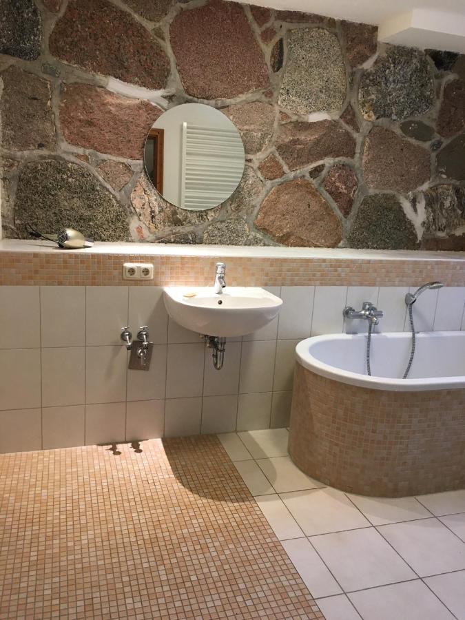 Apartment Gutshaus Mit Seeblick - ökologisch&nachhaltig *