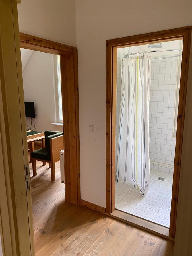 Gutshaus Mit Seeblick - ökologisch&nachhaltig Apartment Lubow